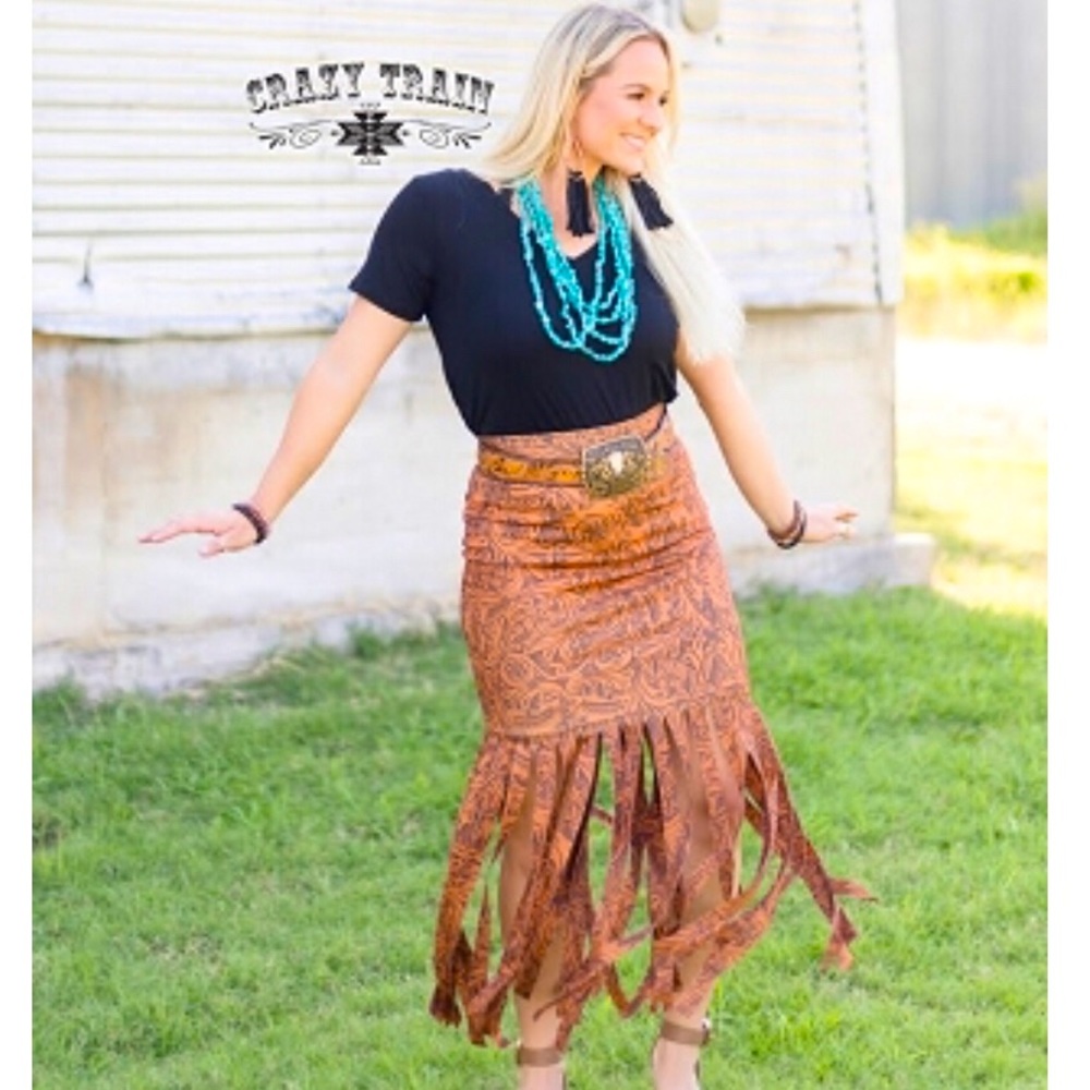 Fringe skirt with a tooled leather look size XL